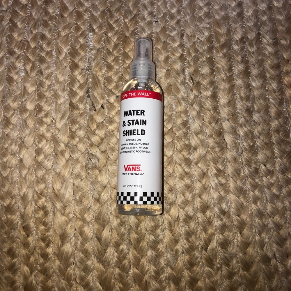 Vans water & stain shield. NWT!